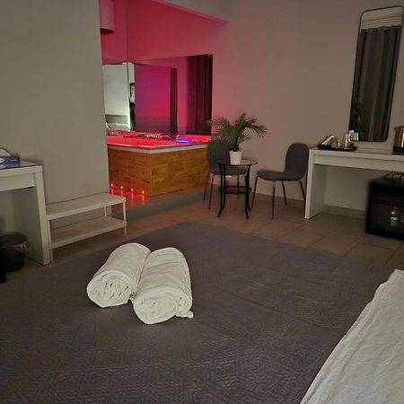 Duomo Luxury Suite CTA Exterior photo
