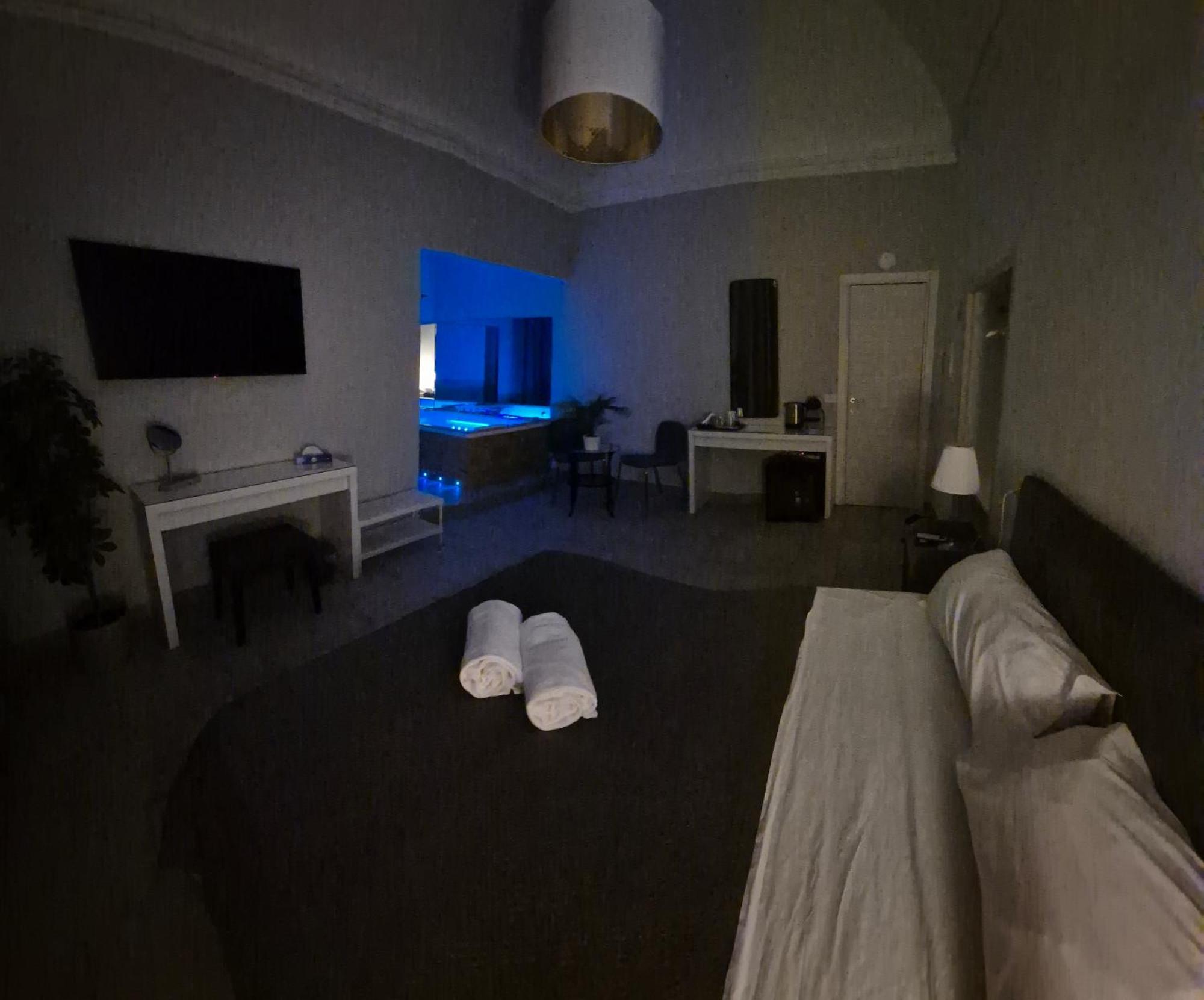 Duomo Luxury Suite CTA Exterior photo