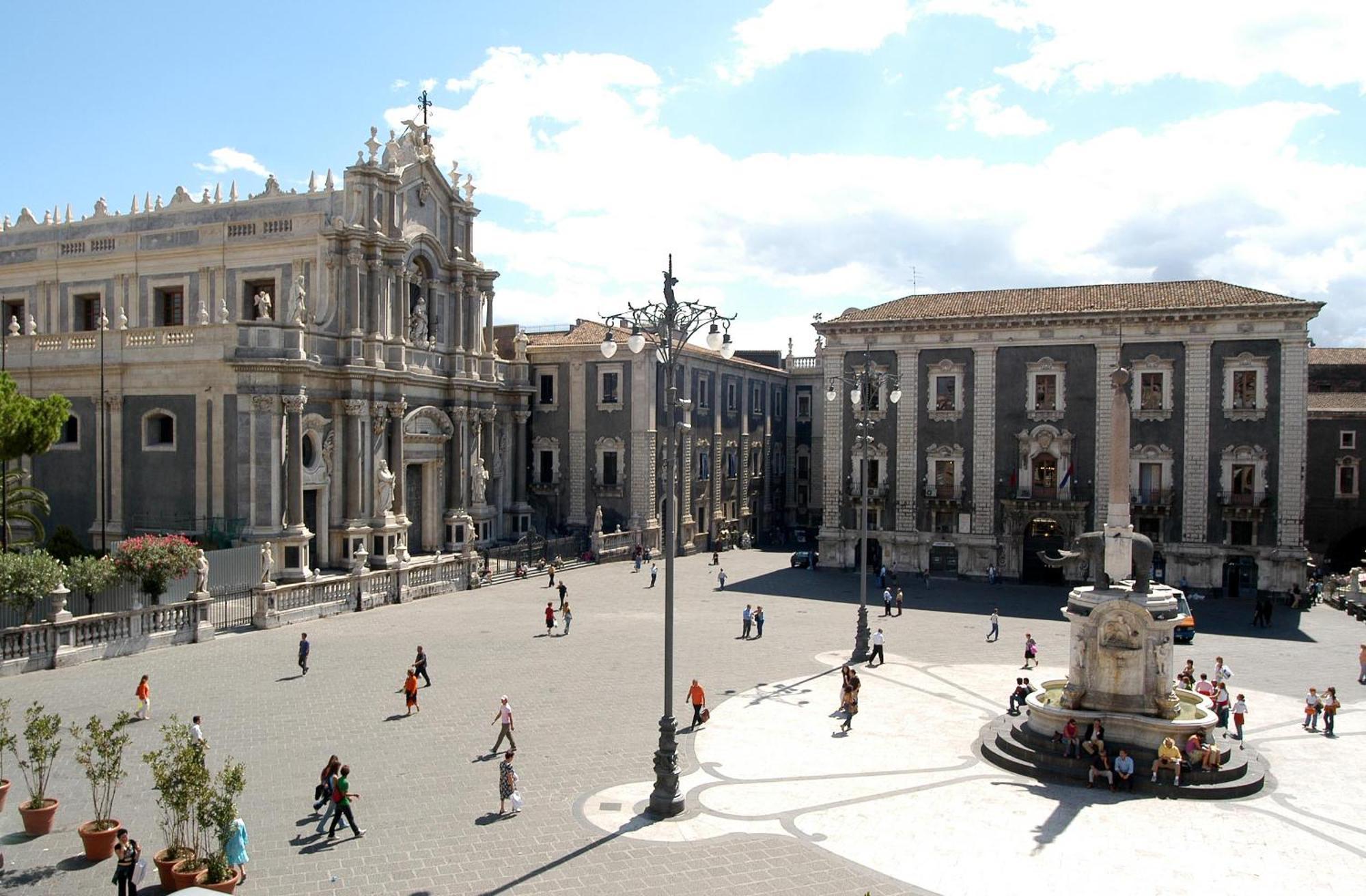 Duomo Luxury Suite CTA Exterior photo