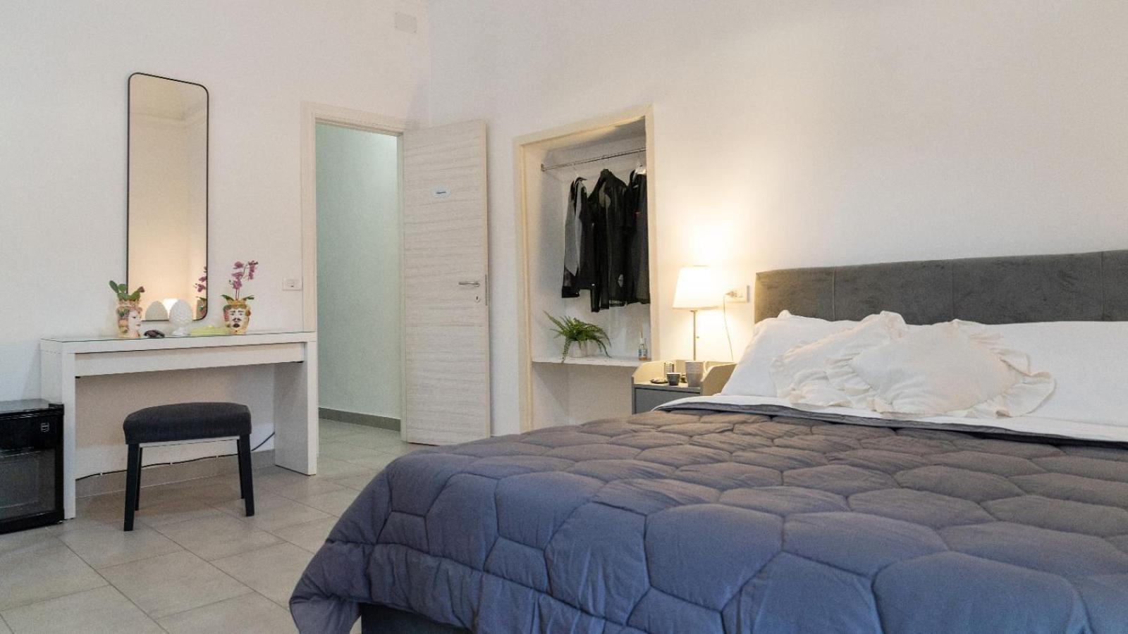 Duomo Luxury Suite CTA Exterior photo